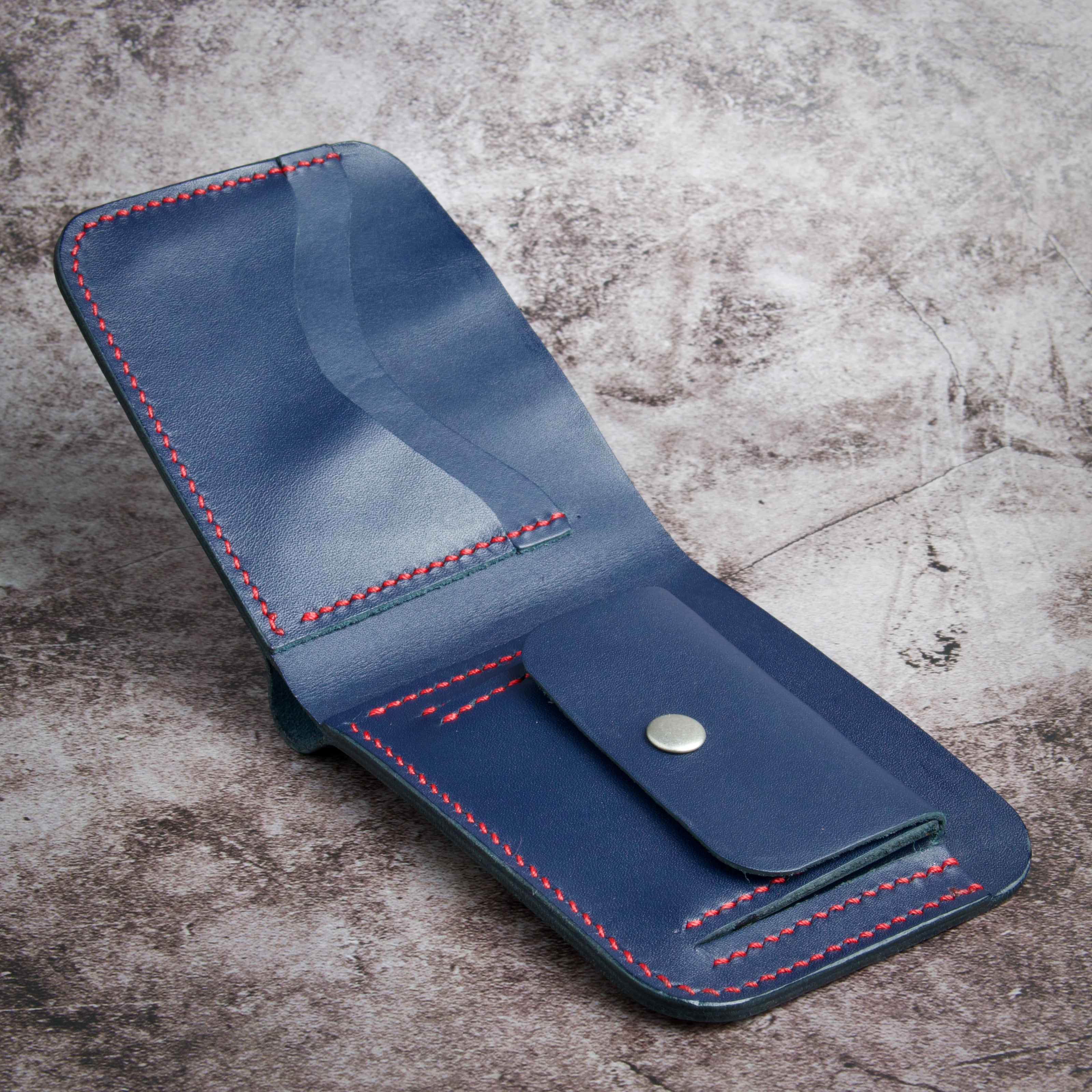 Hunza Arc – Classic Bi-Fold Wallet