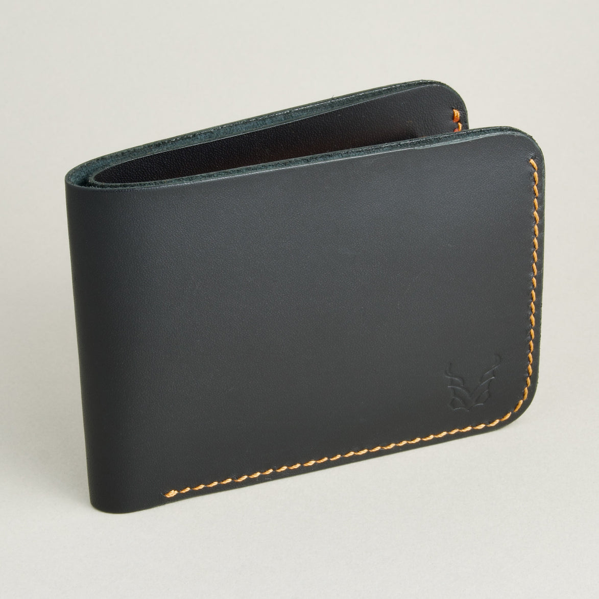 Classic Slim Bifold Wallet | Hunza Fold