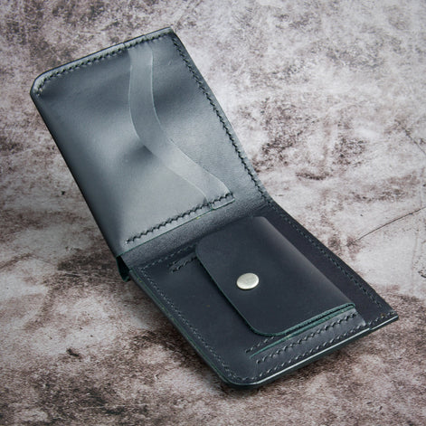 Assam Silk – Classic Bi-Fold Wallet