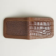 Croc-Embossed Classic Bi-Fold Wallet | Indus Sultan