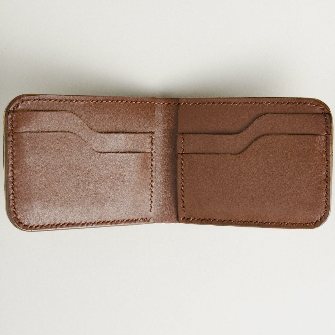 Croc-Embossed Classic Bifold Wallet | Indus Sultan