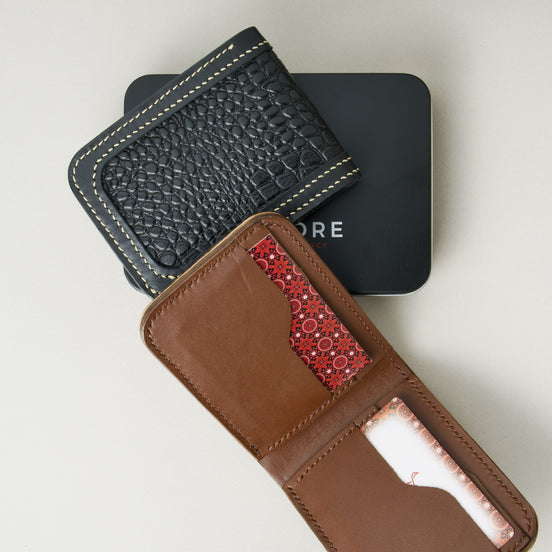Croc-Embossed Classic Bi-Fold Wallet | Indus Sultan