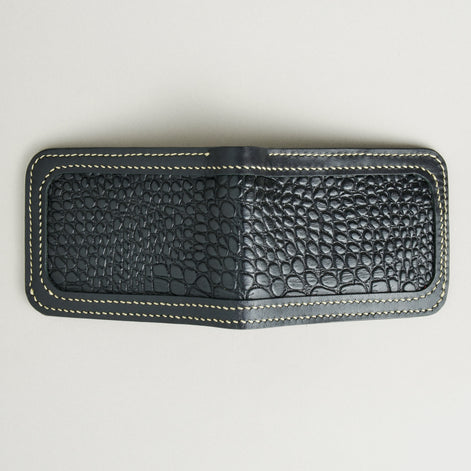 Croc-Embossed Classic Bi-Fold Wallet | Indus Sultan