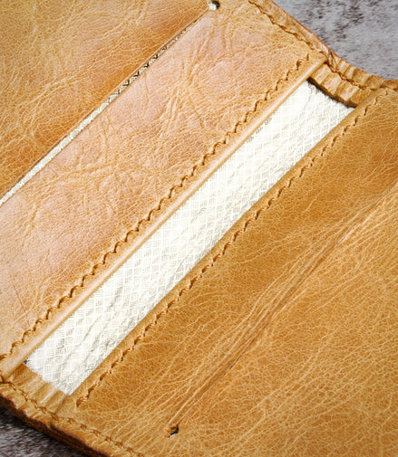 Markore Natural – RFID Blocking, Minimalist Bi-Fold Cardholder