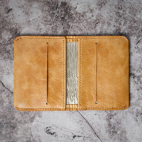 Markore Natural – RFID Blocking, Minimalist Bi-Fold Cardholder
