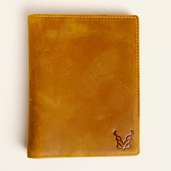 Passport Holder with AirTag Slot | Atlas Pass