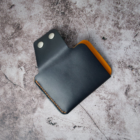 Niva Glide - Ultra Compact Card Sleeve