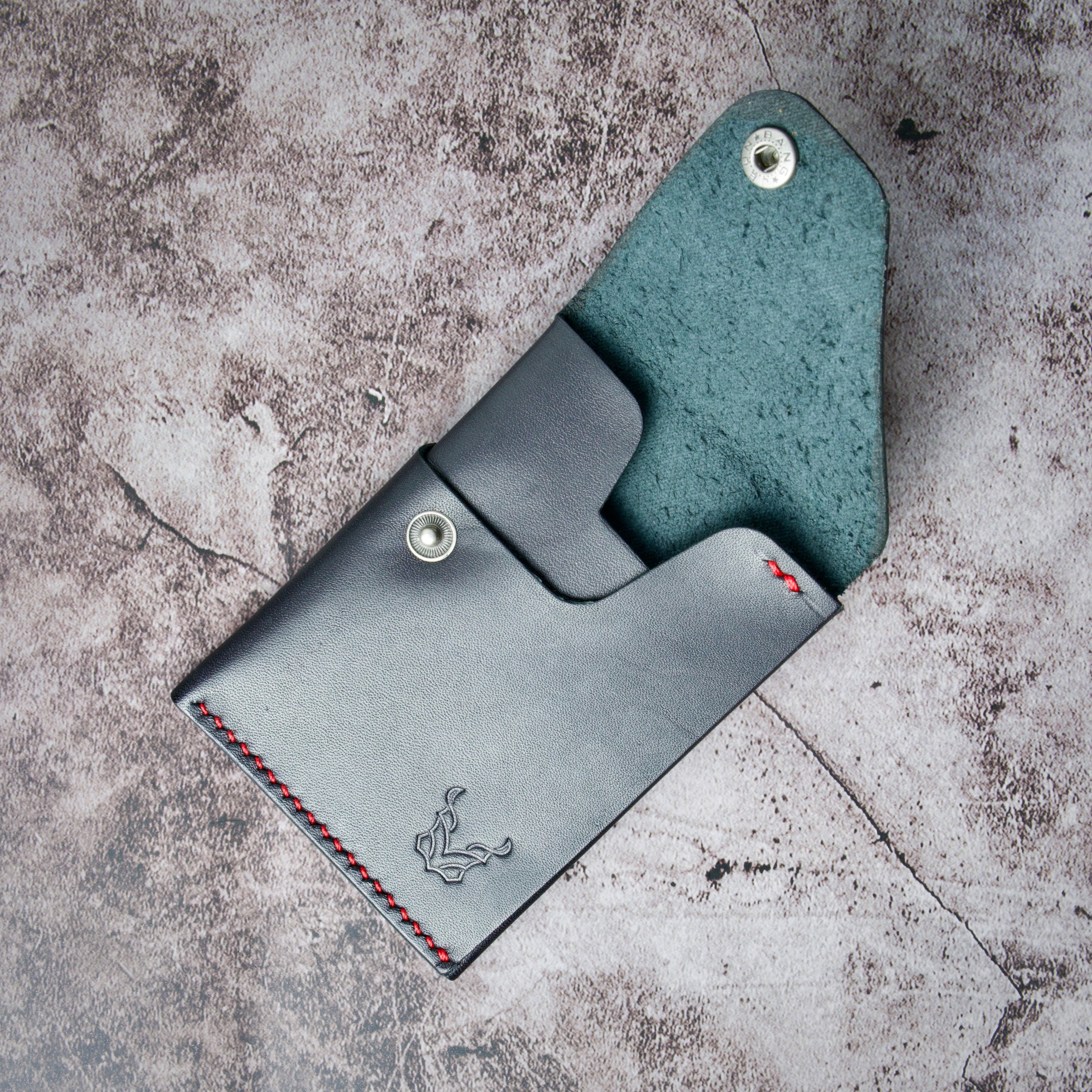 Ultra Compact Card Sleeve | Niva Heritage