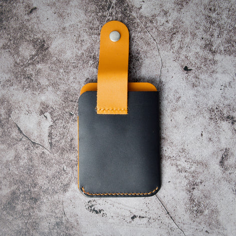 Niva Loop - Ultra Compact Card Sleeve