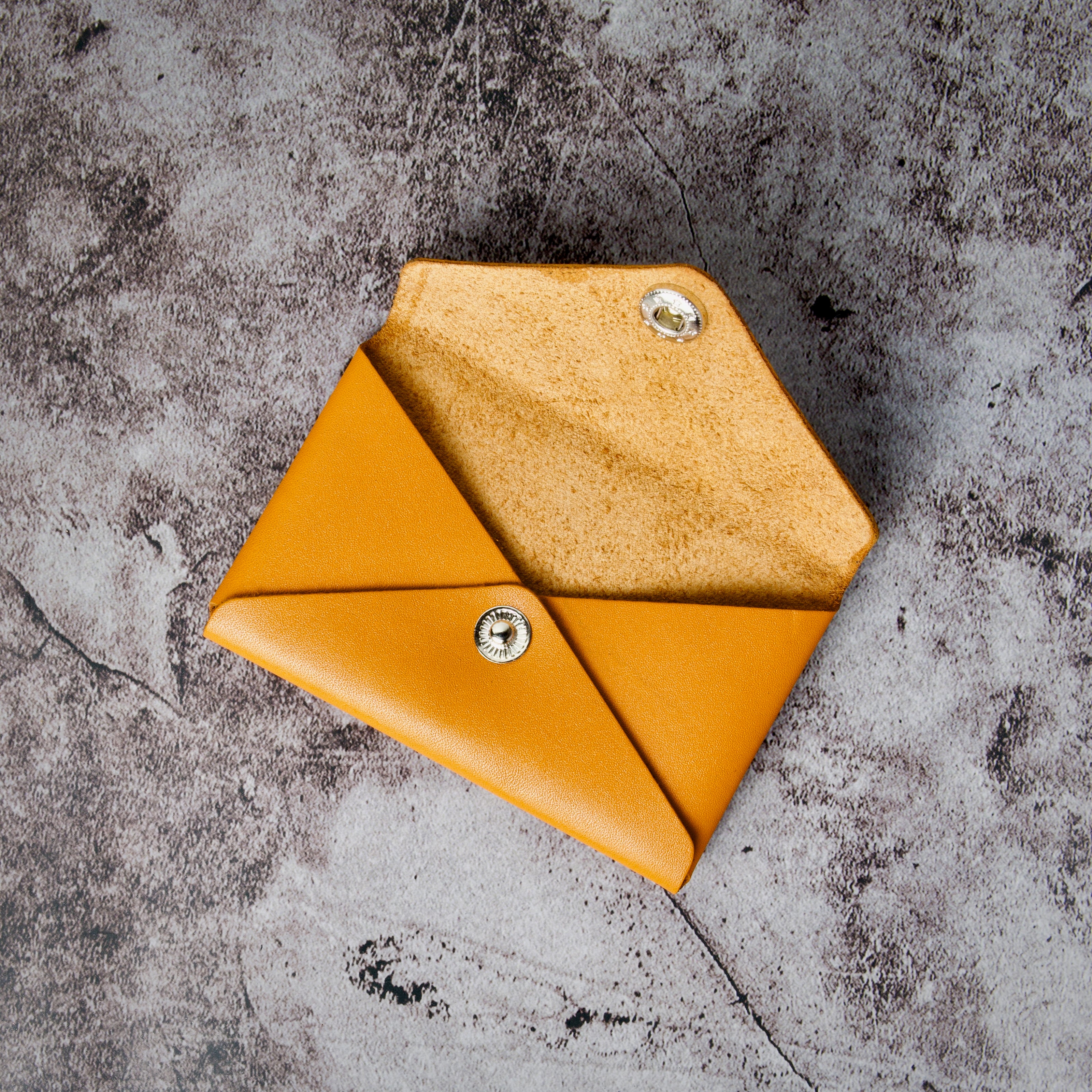 Traditional Card Holder | Niva Seal