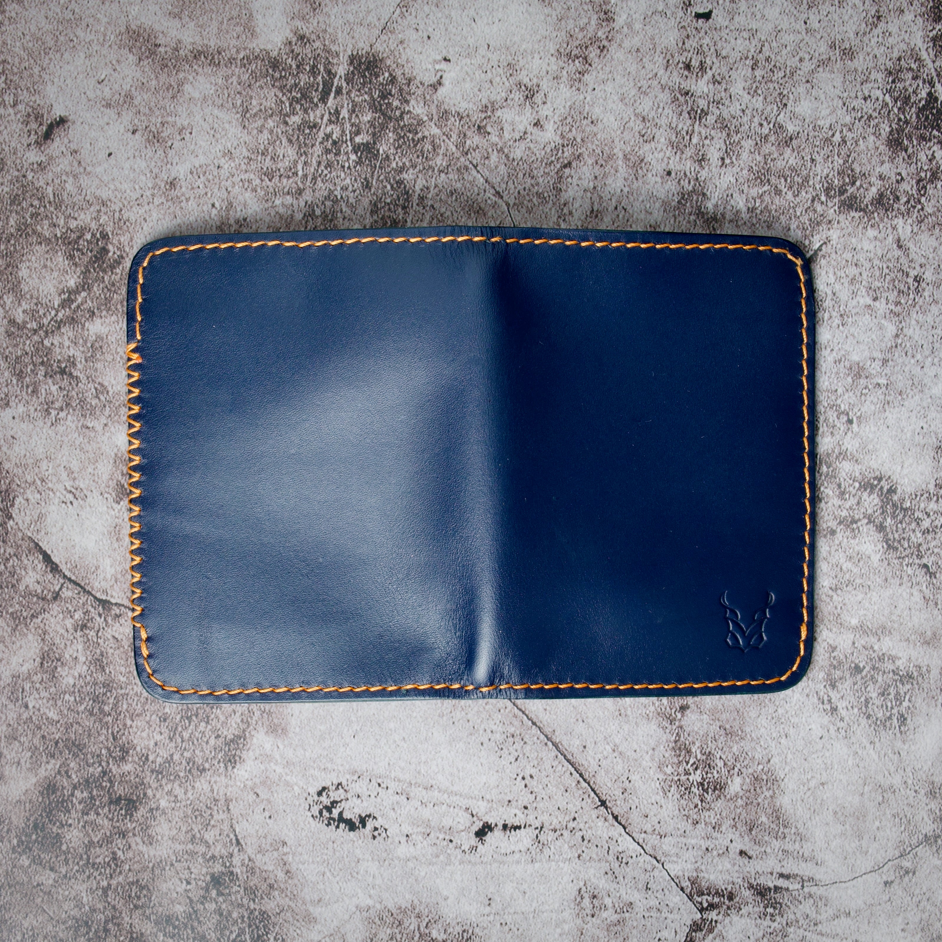 Vertical Bi-Fold Wallet | Ravi Edge