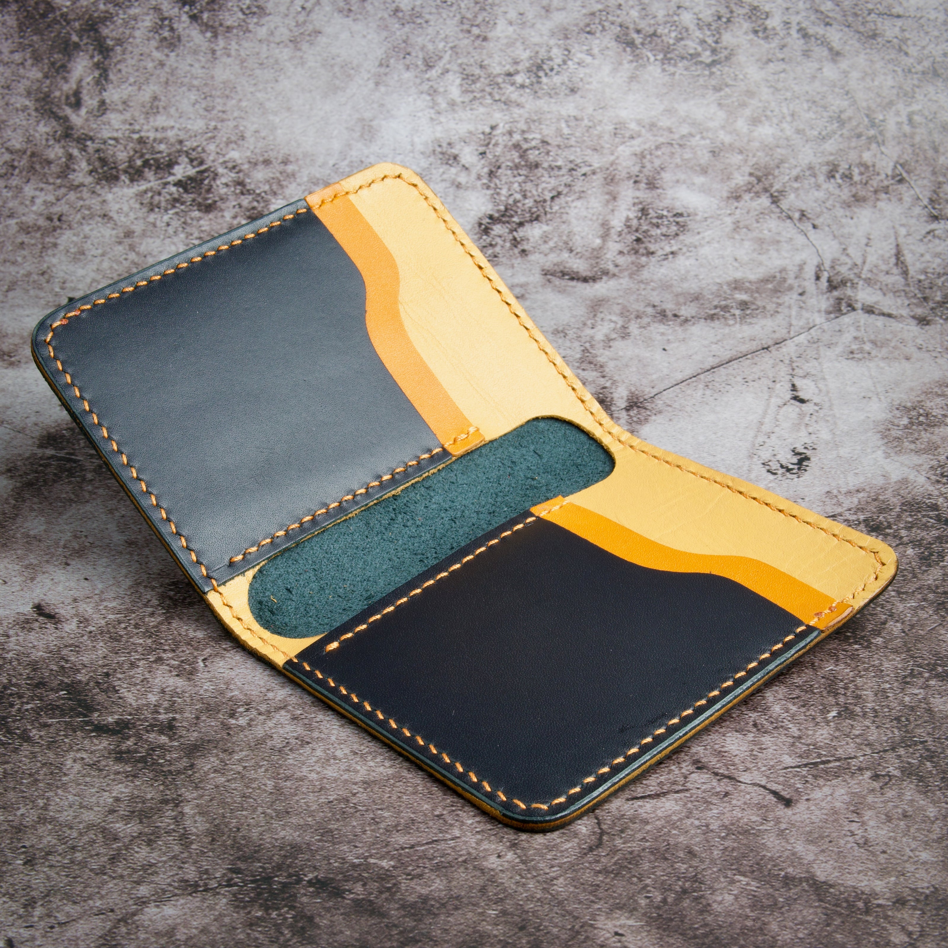 Ravi Fold - Slim Bi-Fold Wallet