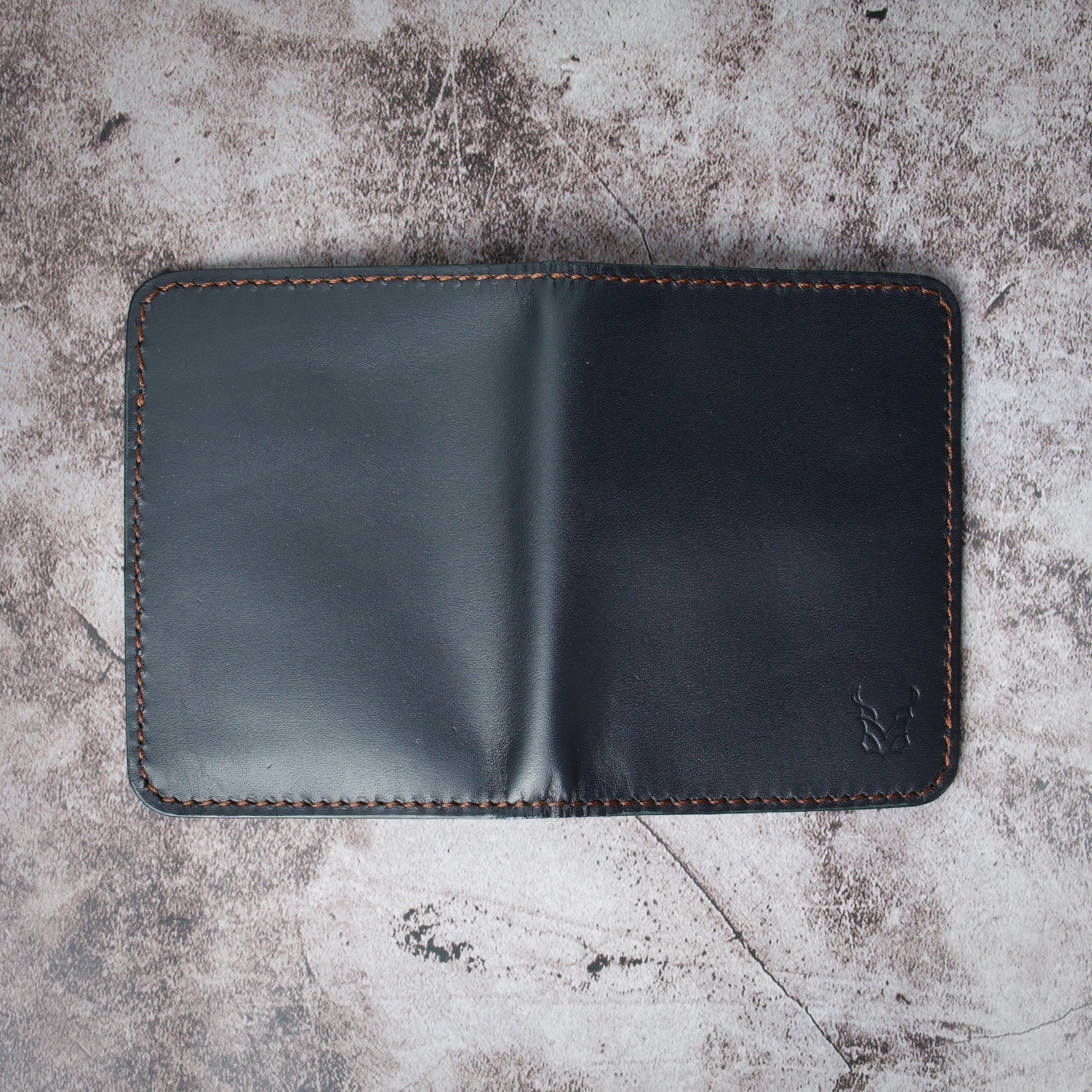 Slim Vertical Bi-Fold Wallet | Ravi Fold