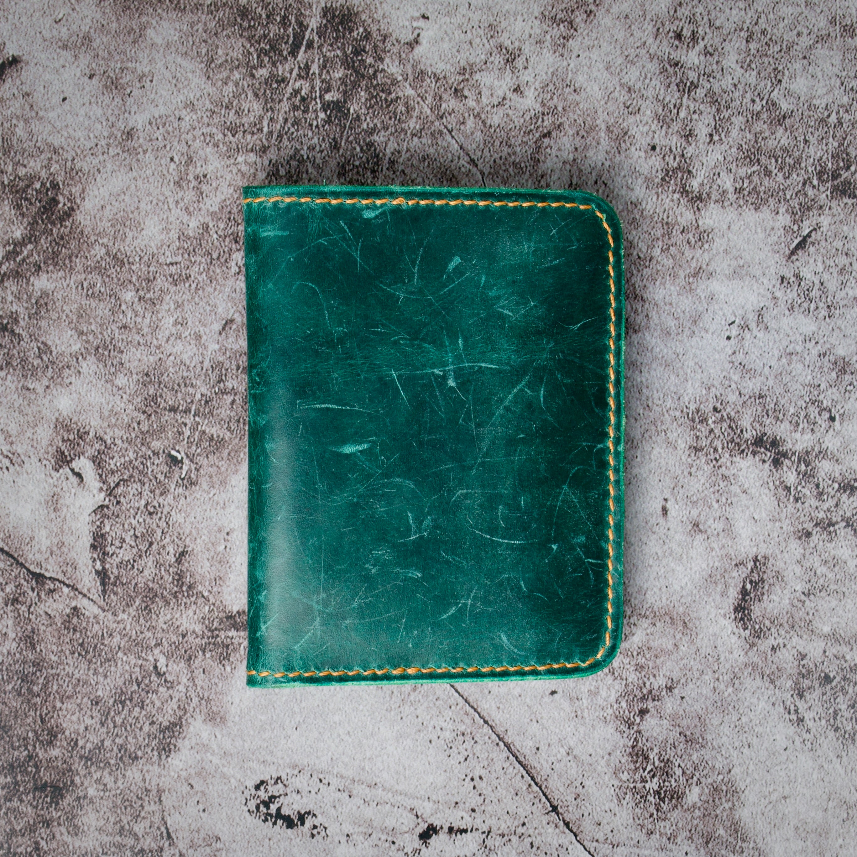 Slim Vertical Bi-Fold Wallet | Ravi Fold