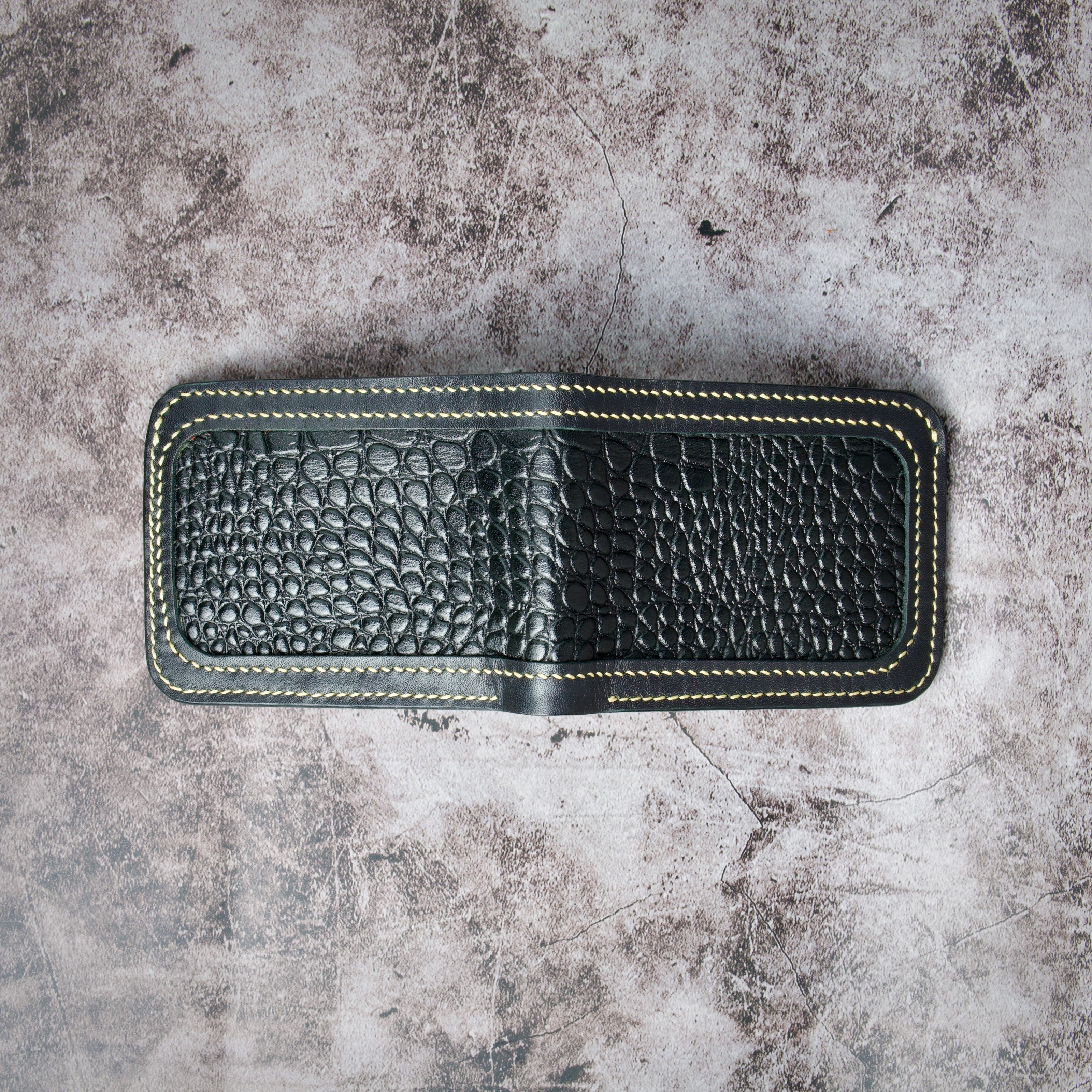 Indus Sultan – Croc-Embossed Classic Bi-Fold Wallet